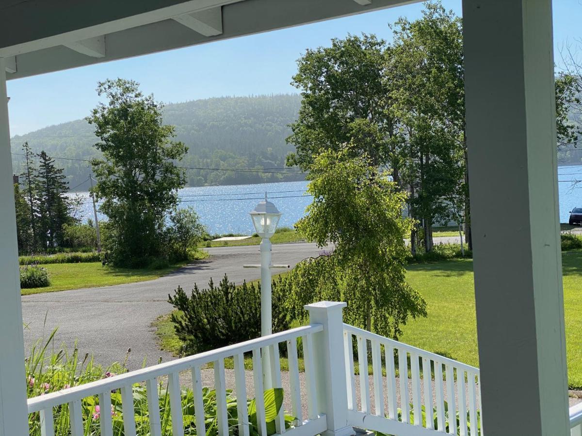 Broadwater Inn & Cottages Baddeck Inlet Buitenkant foto