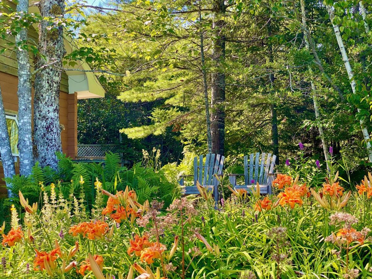 Broadwater Inn & Cottages Baddeck Inlet Buitenkant foto